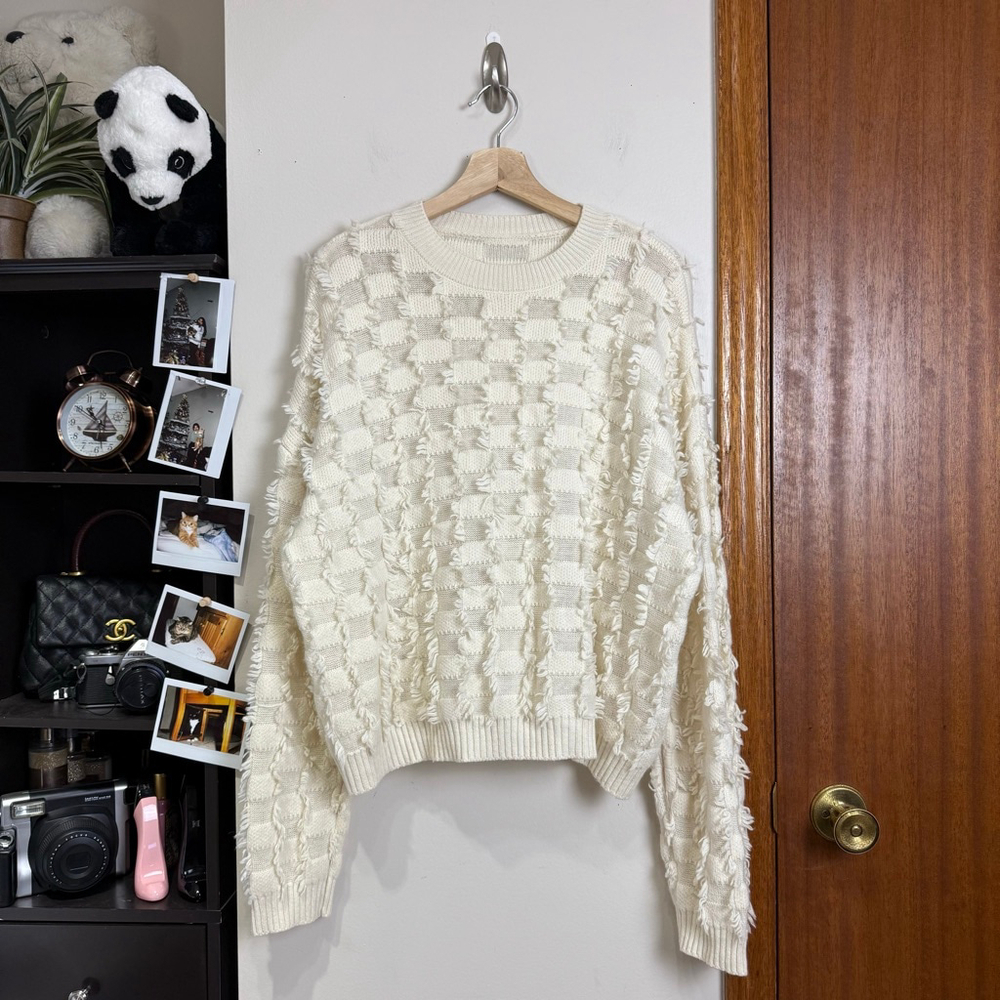 Beige Sweater Women Size Medium Oversized Wool Pullover Longsleeves Fringe Boho - Picture 6 of 16